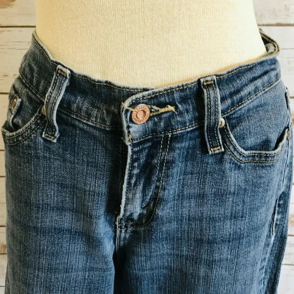 LEVI 529 Women Curvy Boot Cut Cotton Denim Blue Jeans Pants Size 29W X 30L - Picture 2 of 12